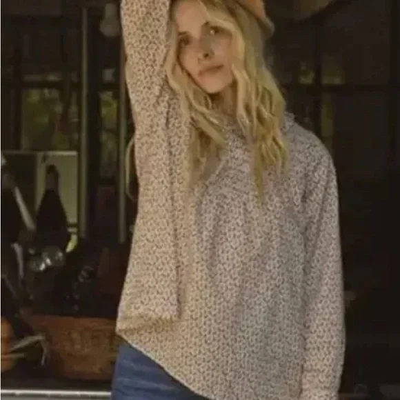 Doen Beige Floral Women's Blouse - Picture 4 of 9